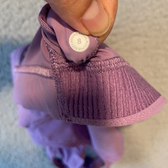 Lululemon Strong Front Bra *Medium Support, B/C Cups White size 8 - Picture 6 of 6